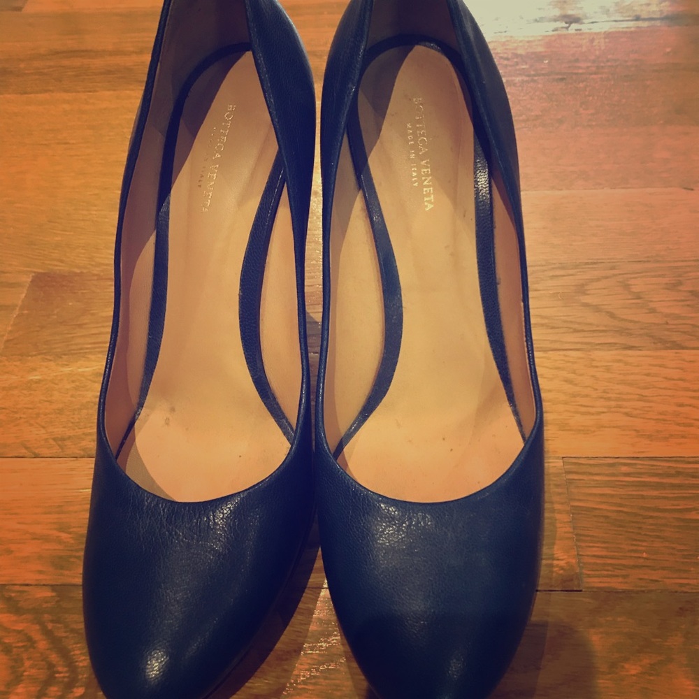 Blue Bottega Veneta pumps size 40